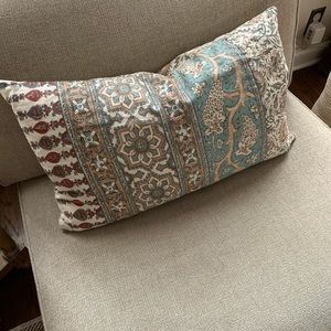 Pottery Barn Lumbar Pillow Cover